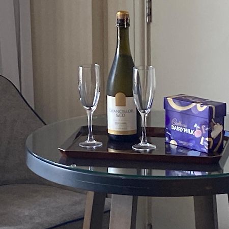 Luxury Privately Owned Ocean View Studio Apartments At O4Ks Gold Tower Gold Coast Esterno foto